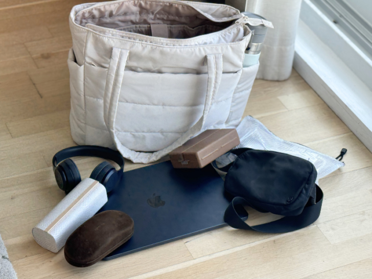 Affordable Travel Tote